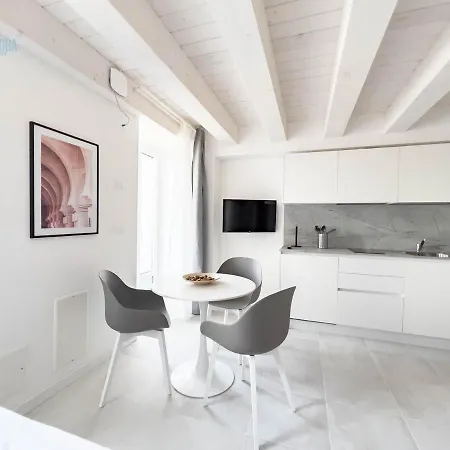 San Rocco Sweet * Múggia